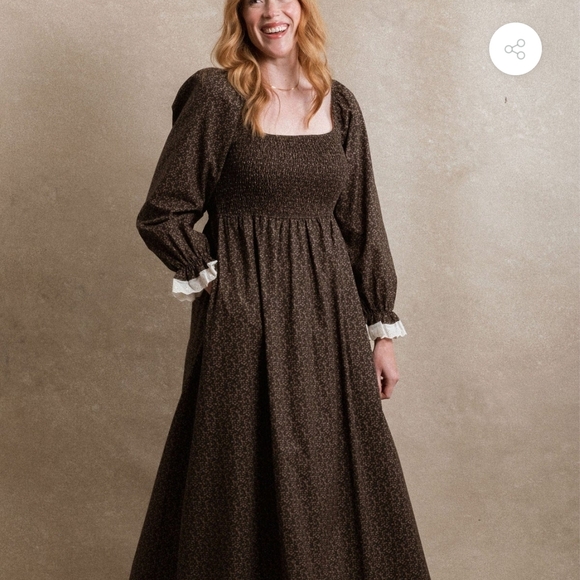 dress with long flared sleeves Shona Joy - La Lune Flared Sleeve Side Split Midi Dress - Cream main image 0